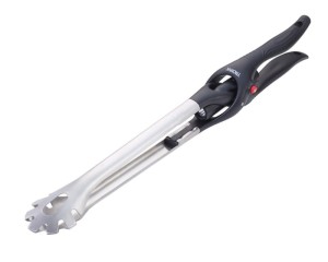 Szczypce do grilla TROIKA BBQ + LIGHT, z latarką LED, czarne