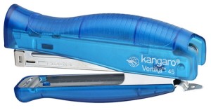 Zszywacz KANGARO Vertika-45 C-THRU+zszywki, zszywa do 30 kartek, blister, błekitny